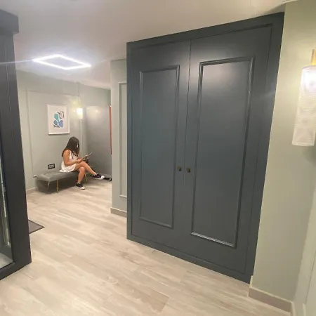 Lusitania, Centro Ciudad, Parking Privado Otel 2*