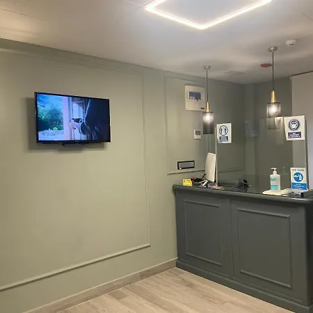 Lusitania, Centro Ciudad, Parking Privado ホテル 2*