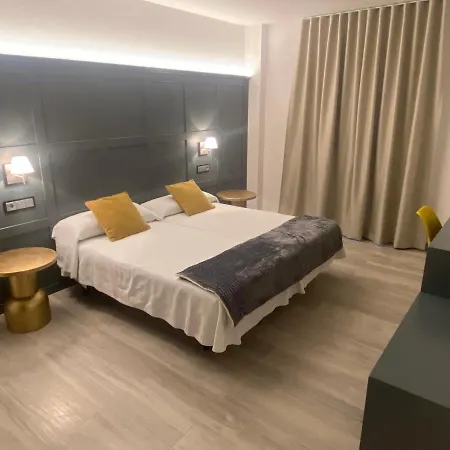 Lusitania, Centro Ciudad, Parking Privado 2*