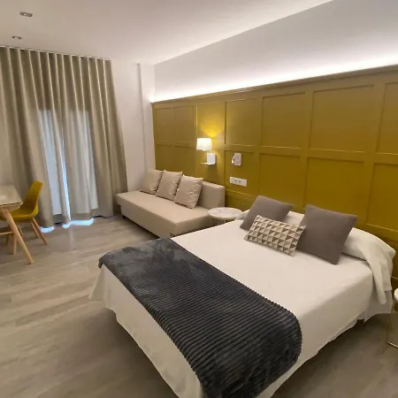 Lusitania, Centro Ciudad, Parking Privado 2* メリダ
