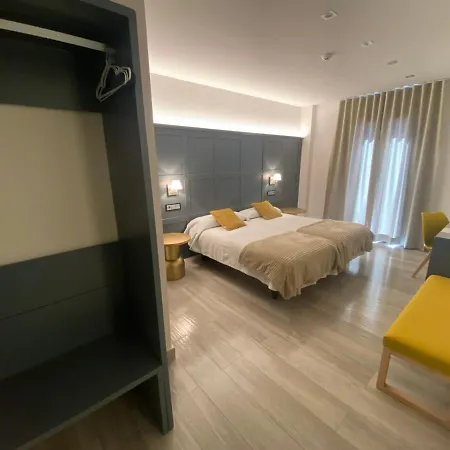 Lusitania, Centro Ciudad, Parking Privado