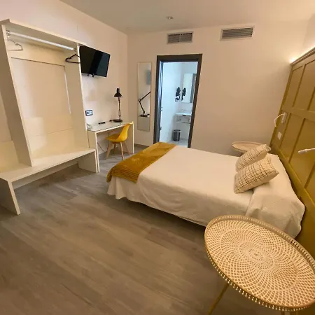 Hotel Lusitania, Centro Ciudad, Parking Privado