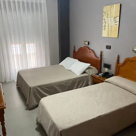 Otel Lusitania, Centro Ciudad, Parking Privado