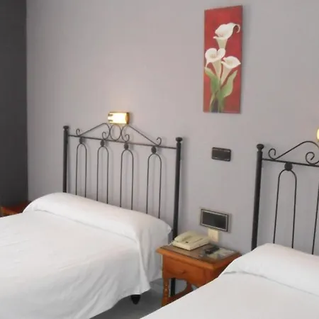 Lusitania, Centro Ciudad, Parking Privado Hotel