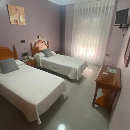 فندق Lusitania, Centro Ciudad, Parking Privado