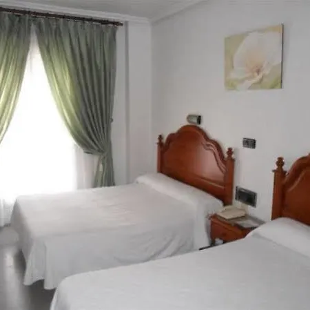 Hotel Lusitania, Centro Ciudad, Parking Privado