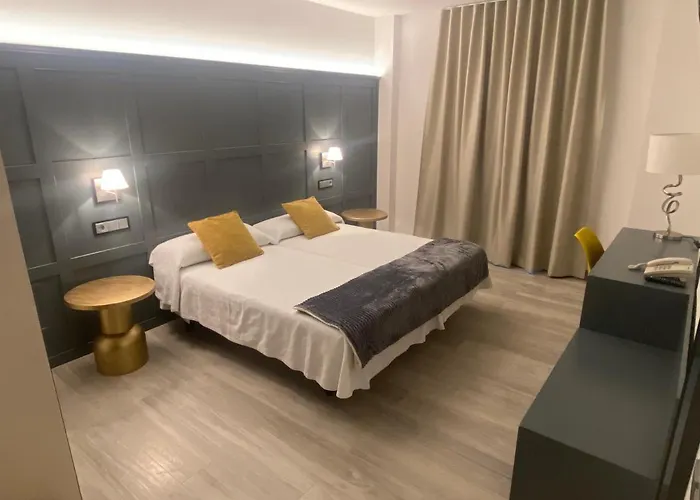 Lusitania, Centro Ciudad, Parking Privado 2*