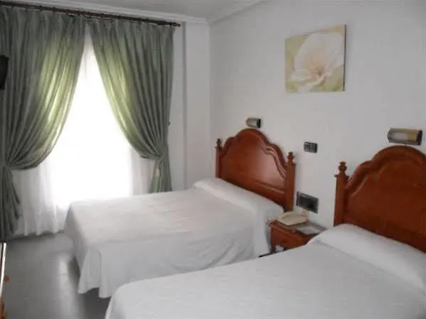 Hotel Lusitania, Centro Ciudad, Parking Privado